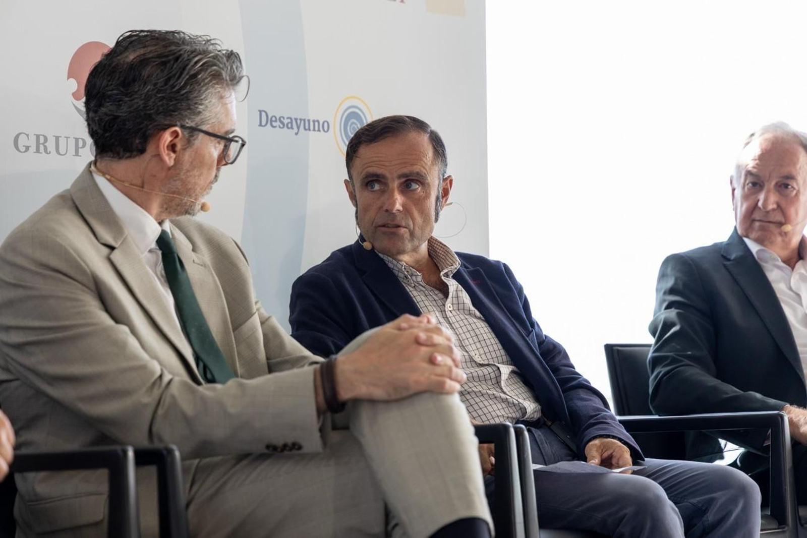 Desayuno, Coloquio "Redefiniendo el Rumbo: Jaén y su Nuevo Modelo de Ciudad"