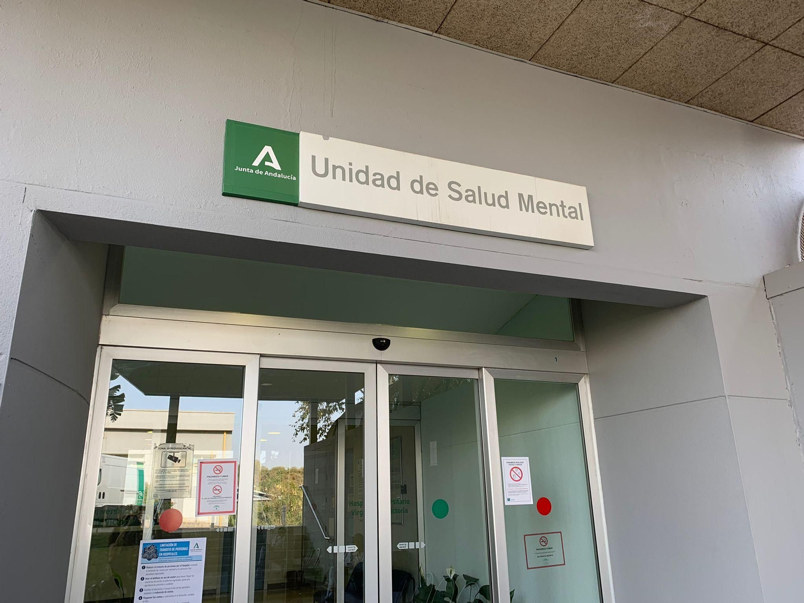 Entrada a la unidad de Salud Mental del Hospital Clínico.