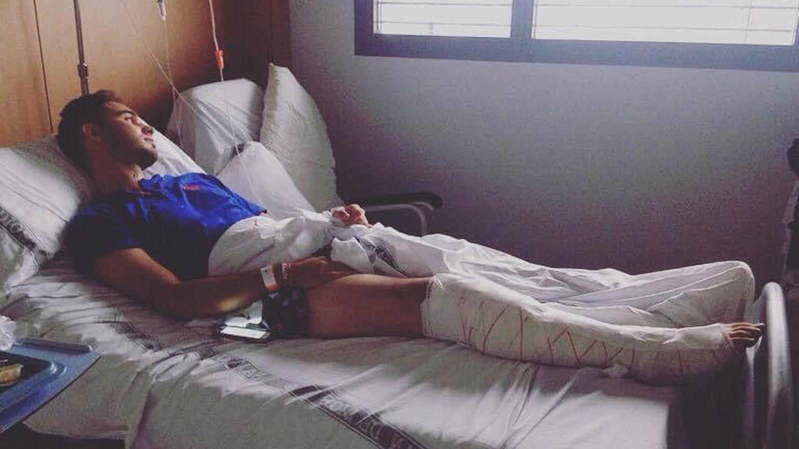 Ignacio hospitalizado tras someterse a una operación