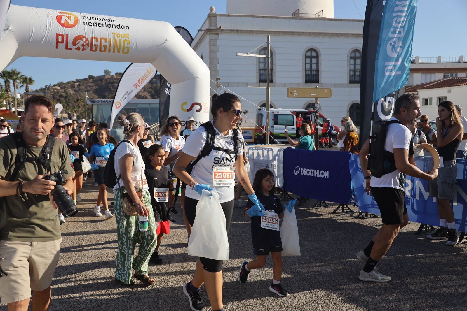 El Nationale-Nederlanden Plogging Tour de Málaga, en fotos