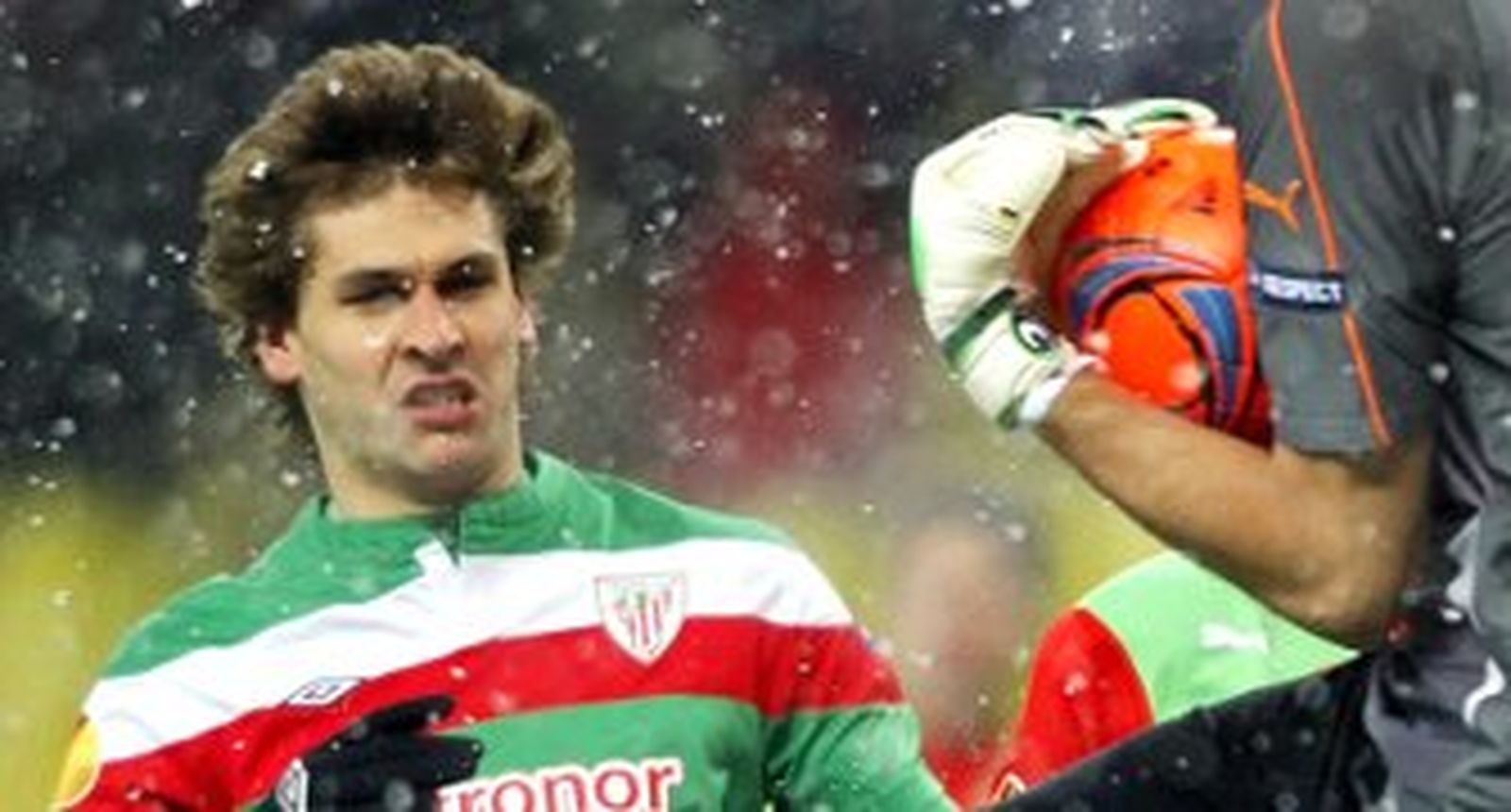 El Athletic se congela en el segundo tiempo (2-1)