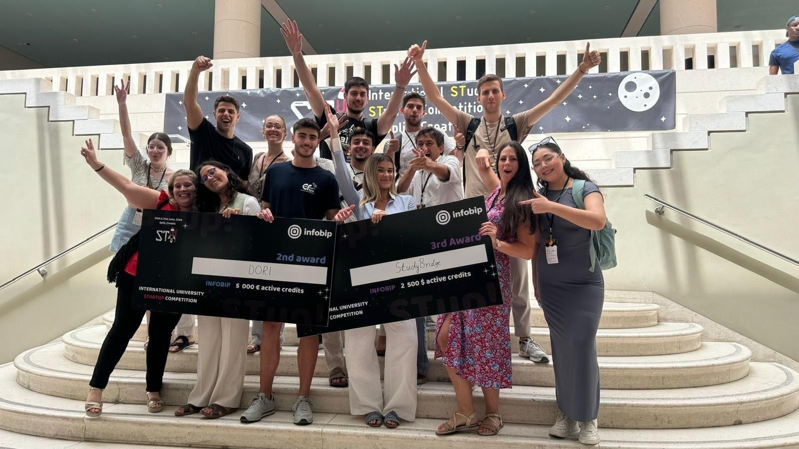 Alumnos de la UMA que han participado en el proyecto Dori. Alumnos de la UMA que han participado en el proyecto Dori.