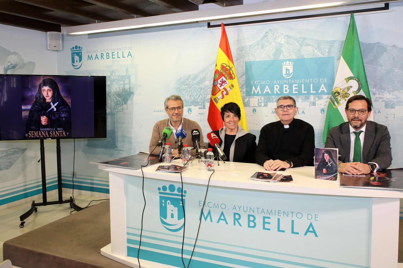 De izquierda a derecha, José Eduardo Díaz, Yolanda Marín, José Antonio Sánchez y Francisco Gil. De izquierda a derecha, José Eduardo Díaz, Yolanda Marín, José Antonio Sánchez y Francisco Gil.