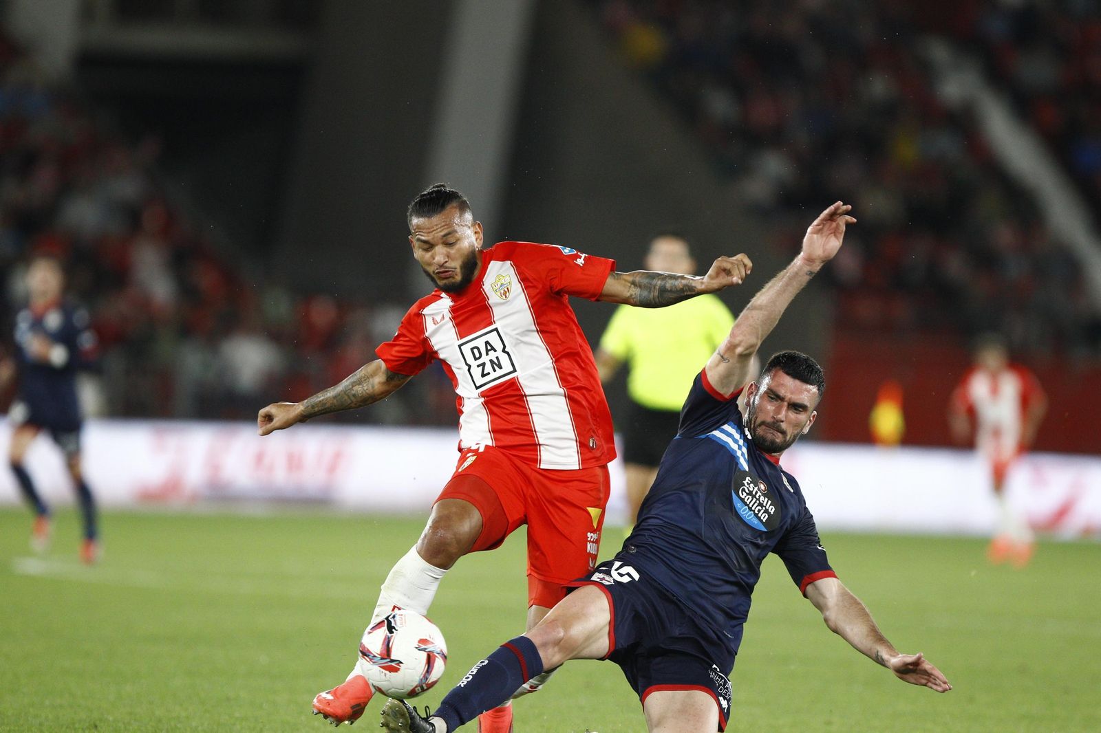 El partido U.D. Almería-Deportivo de La Coruña, en imágenes