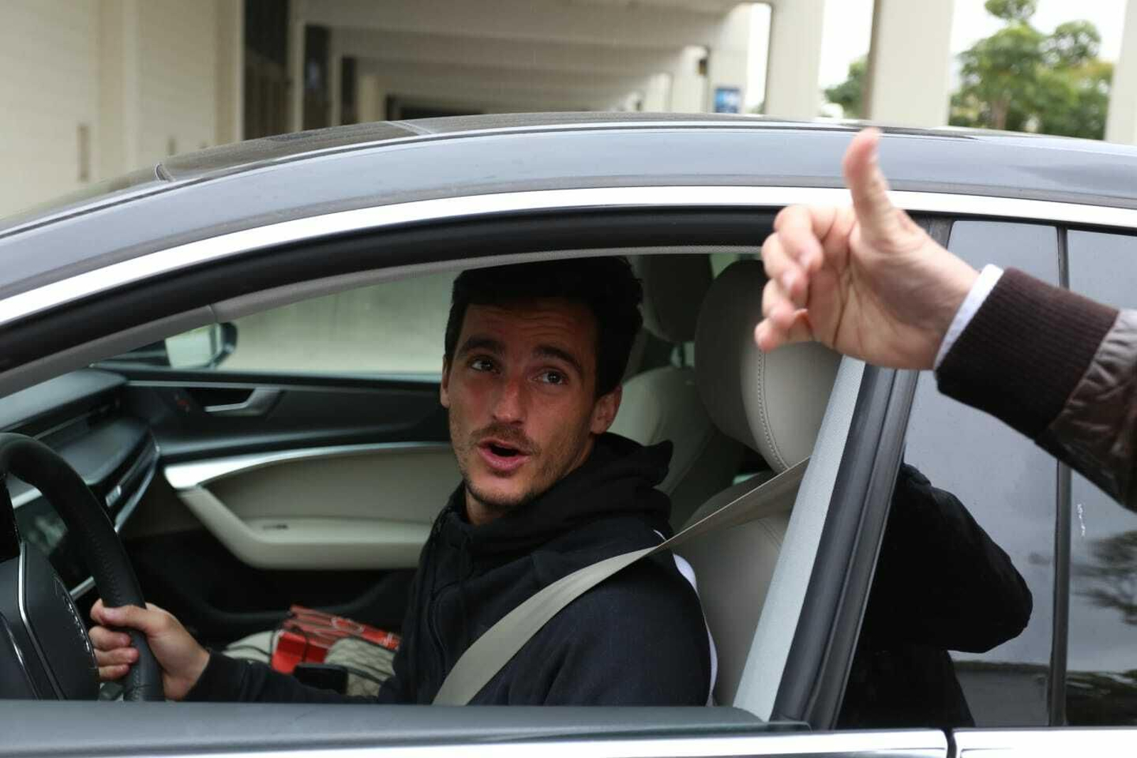 Juankar, a su entrada en La Rosaleda. Juankar, a su entrada en La Rosaleda.