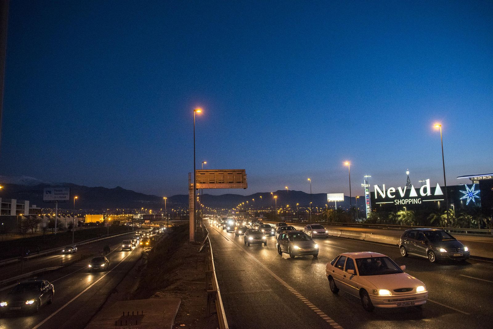 Atascos y avalancha de afluentes en el Nevada