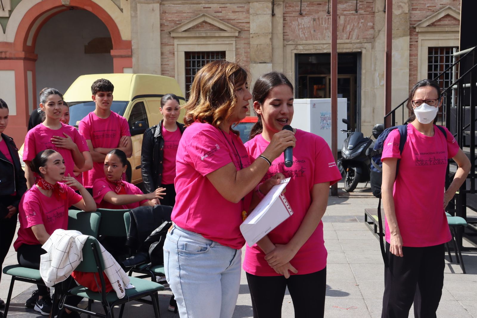 'Flashmob' en La Corredera por el Día Internacional de la Danza