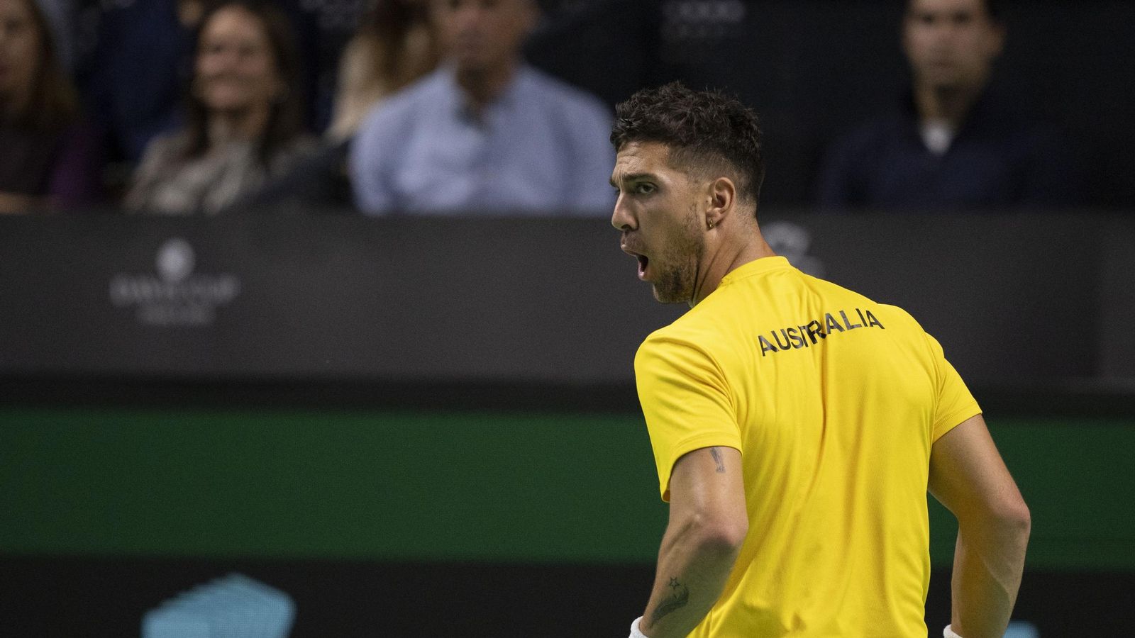 Berrettini derrota a Kokkinakis y acerca a Italia a la final de la Copa Davis
