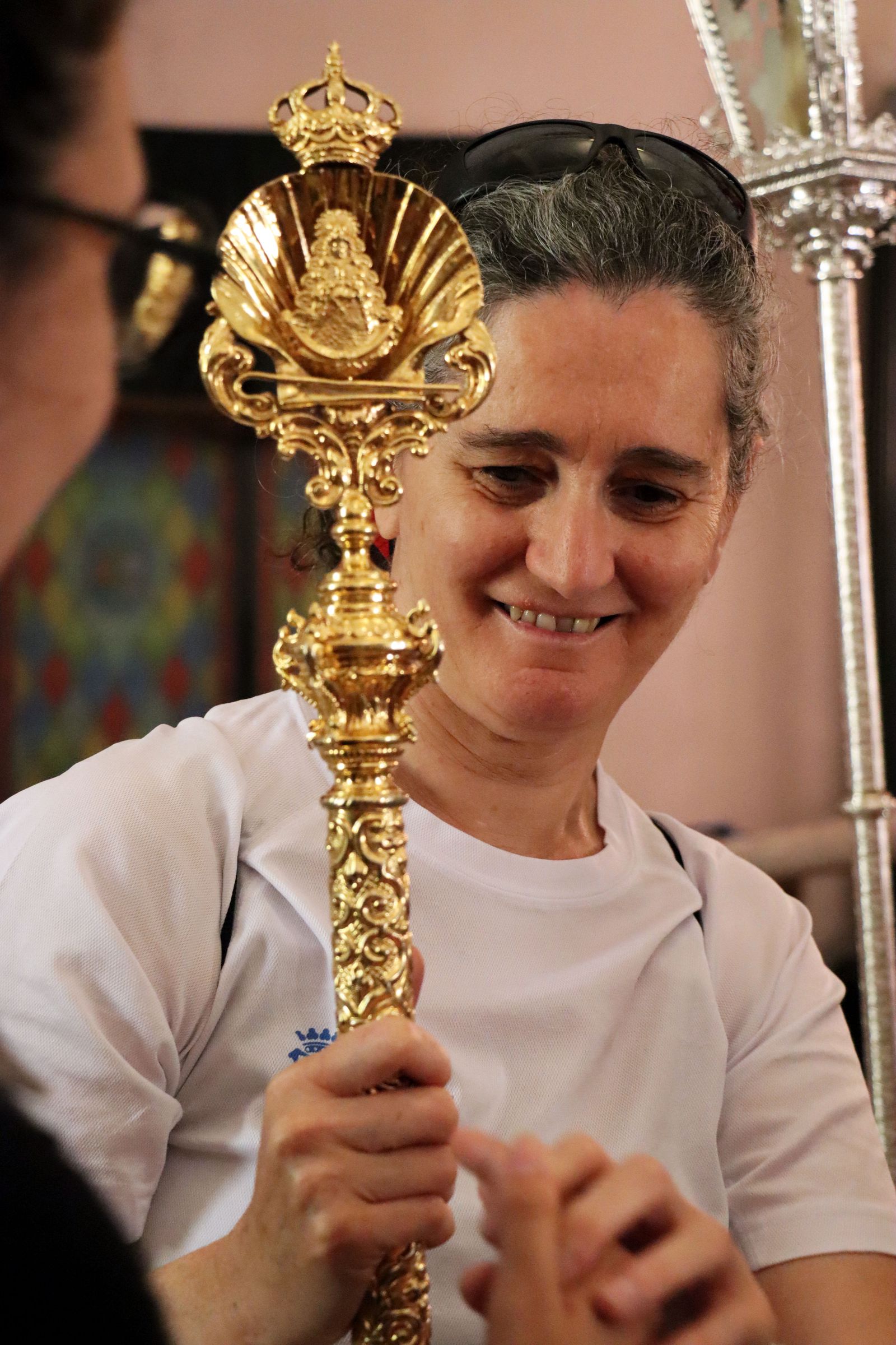 Visita guiada de la ONCE a la Hermandad de Emigrantes de Huelva, en imágenes