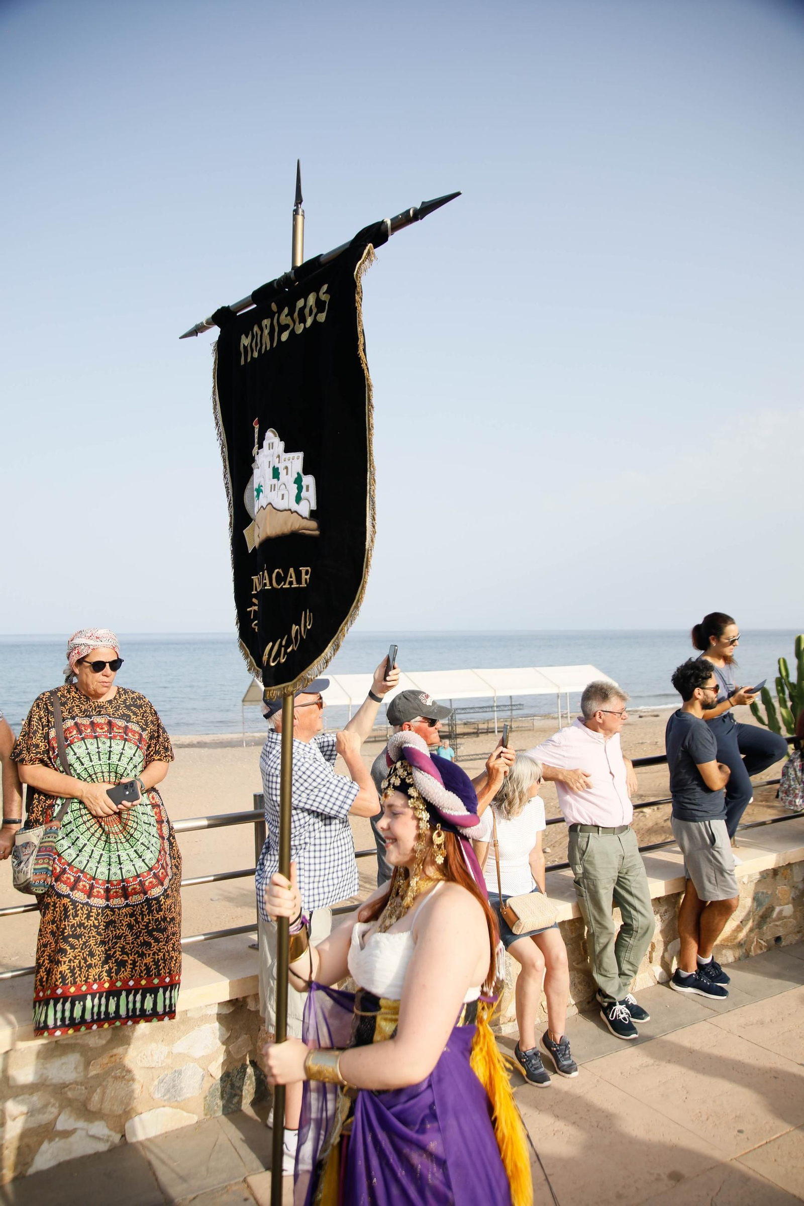 La carrera de cintas y la exhibición de caballos de los Moros y Cristianos de Mojácar, en imágenes
