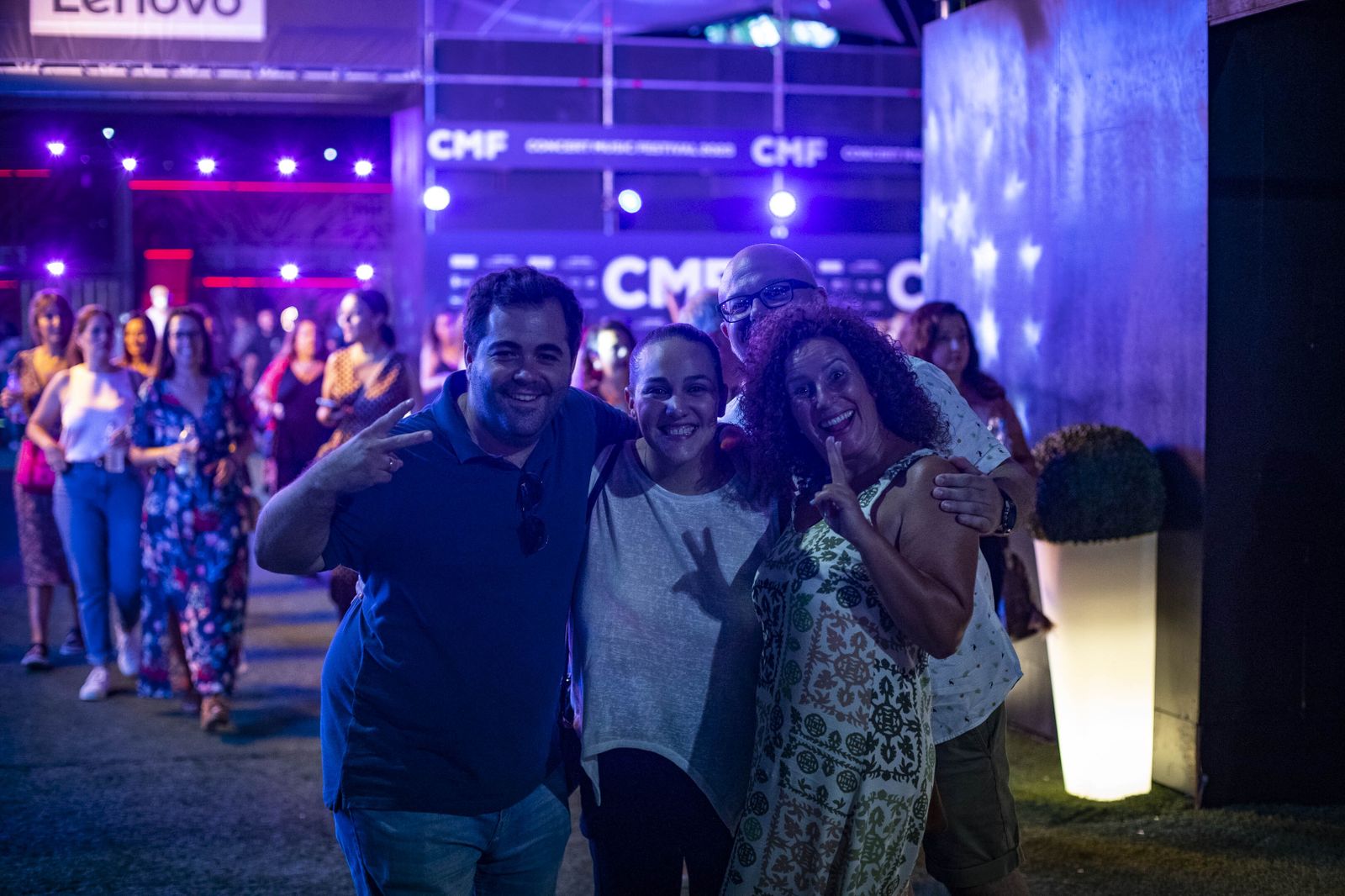 Búscate entre las imágenes del concierto de David Bisbal en Concert Music Festival de Chiclana