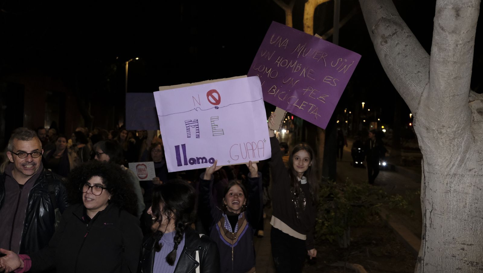 Imágenes de las manifestaciones por el Día de la Mujer en Almería