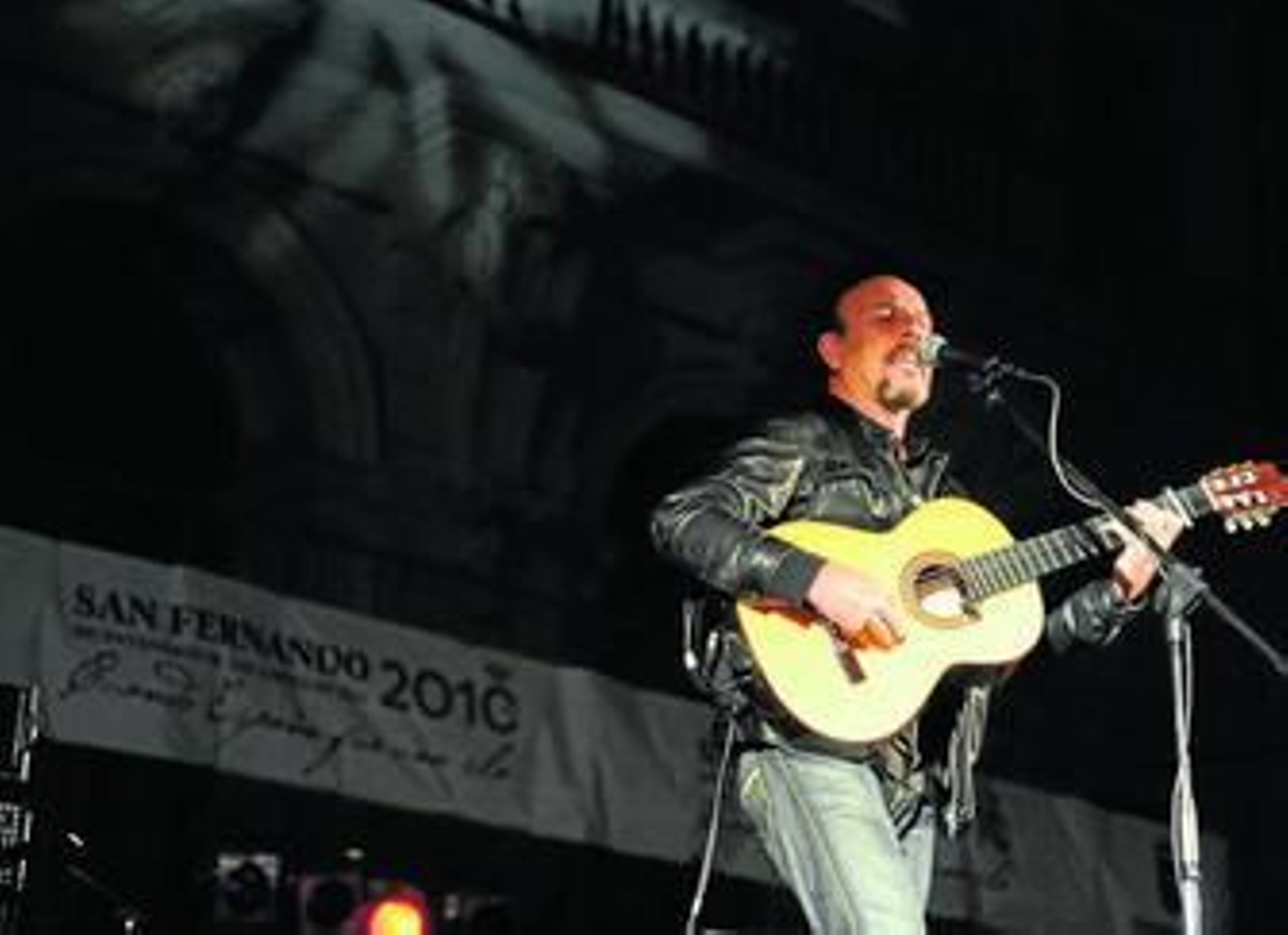 Tras la buena acogida el pasado diciembre de sus recitales, el gaditano regresa esta semana a Sevilla. Tras la buena acogida el pasado diciembre de sus recitales, el gaditano regresa esta semana a Sevilla.