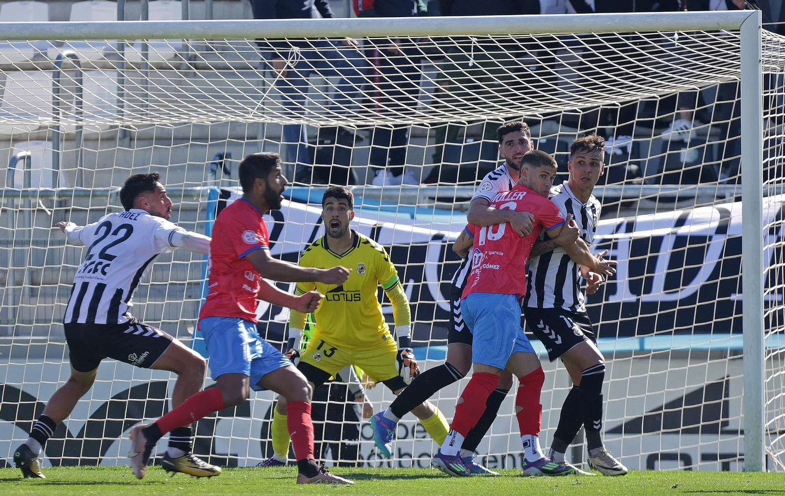 Las mejores fotos del Balona - Deportiva Mirena de Segunda Federación