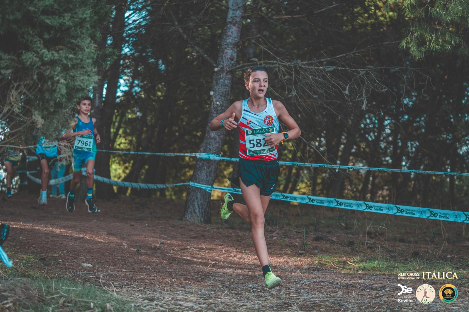 Búscate en las fotos del Cross de Itálica 2025 | 7