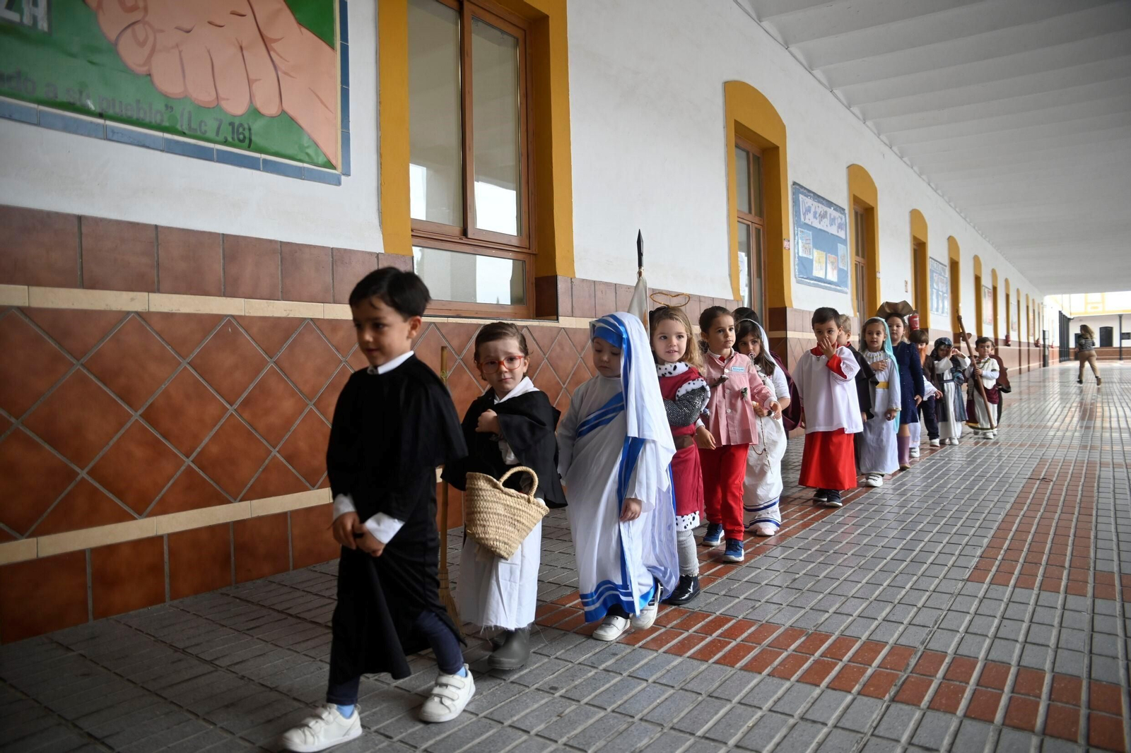 Las mejores imágenes de la celebración del Día de los Santos del colegio Salesianos