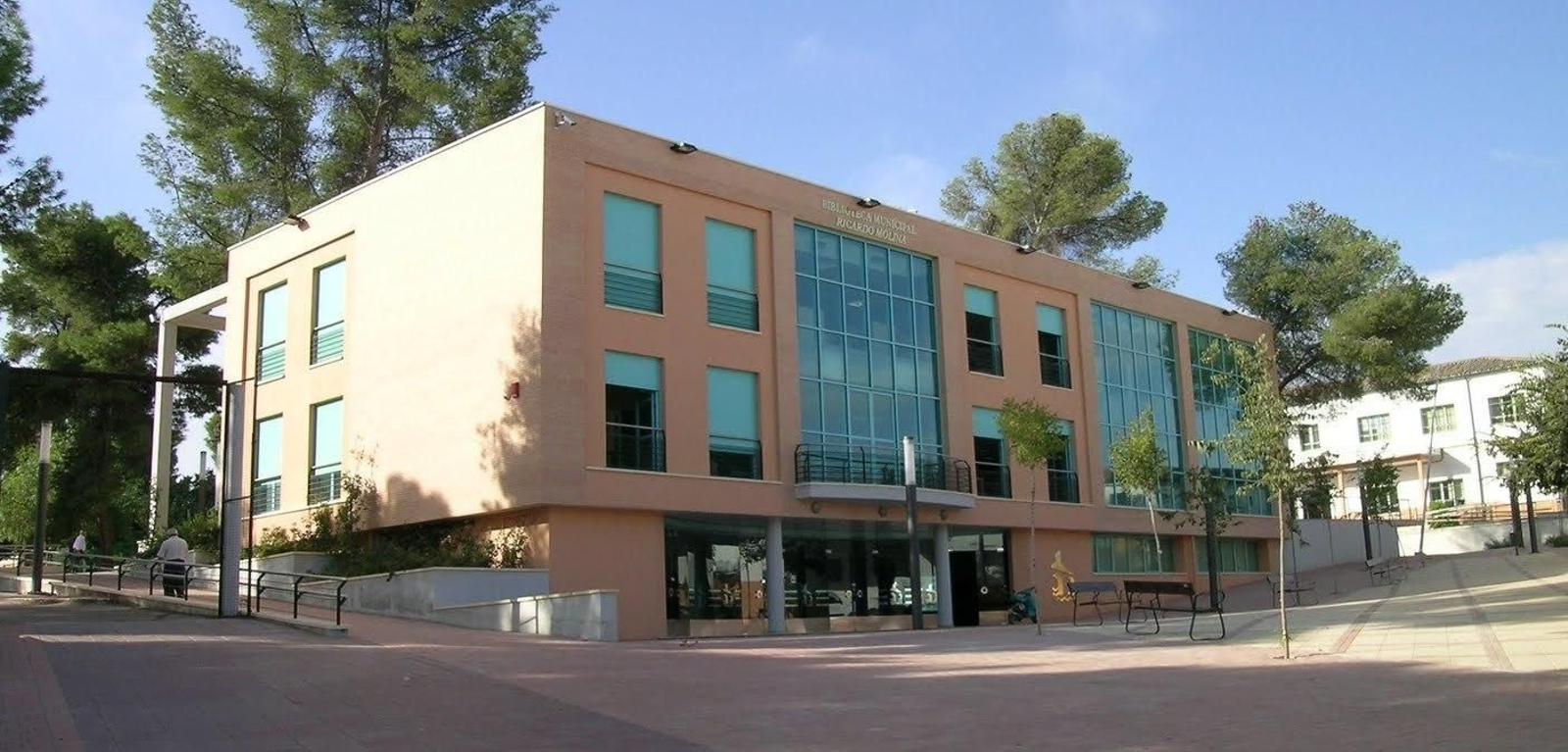 Biblioteca Municipal de Puente Genil.
