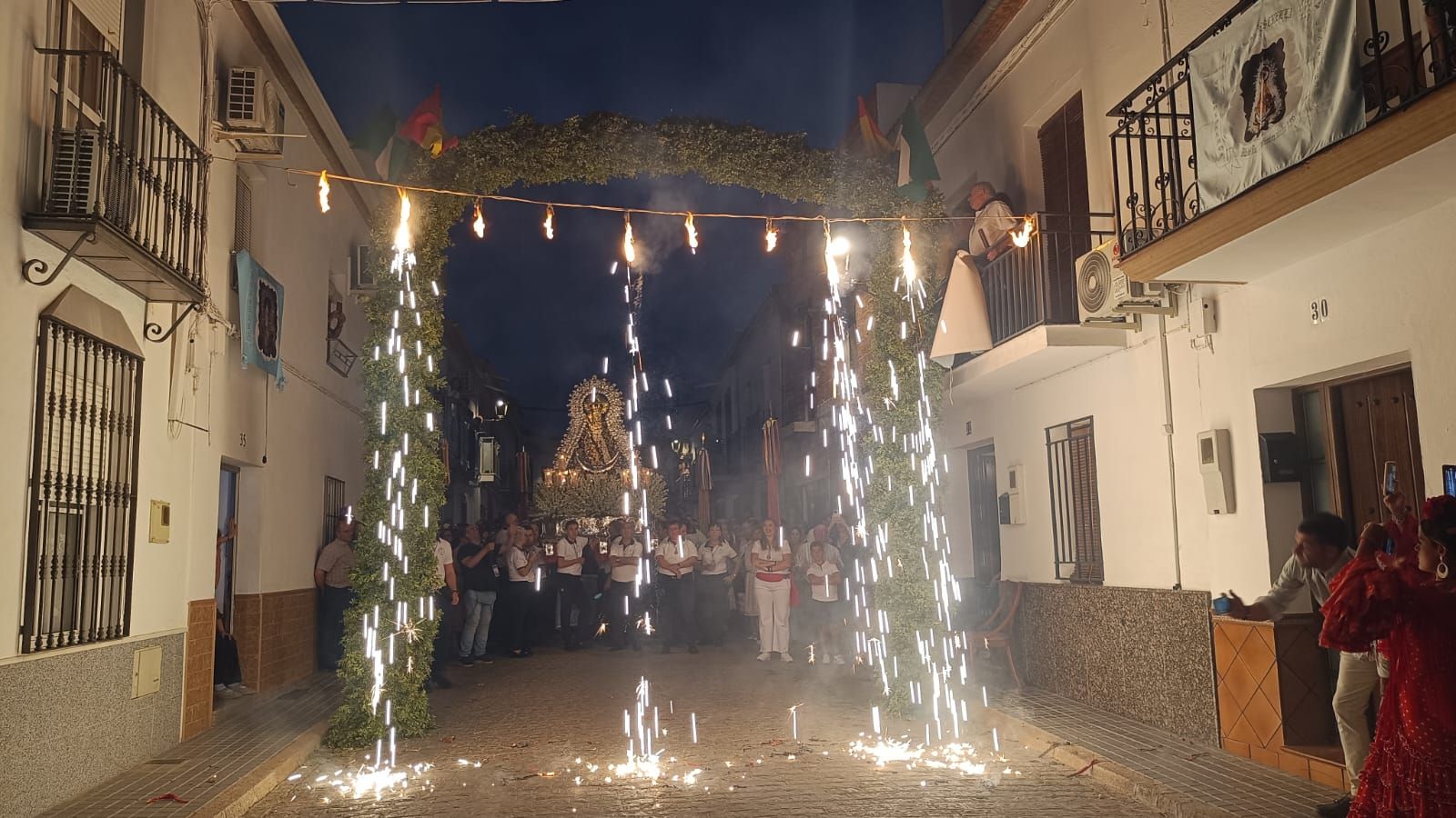 La procesión de la Virgen de la Estrella en Villa del Río, en imágenes