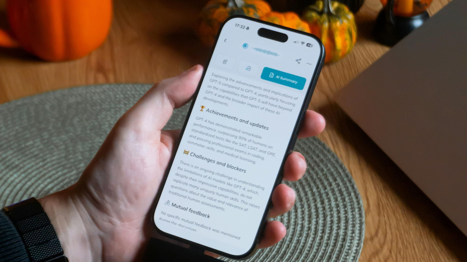 Un usuario utiliza una aplicación de inteligencia artificial