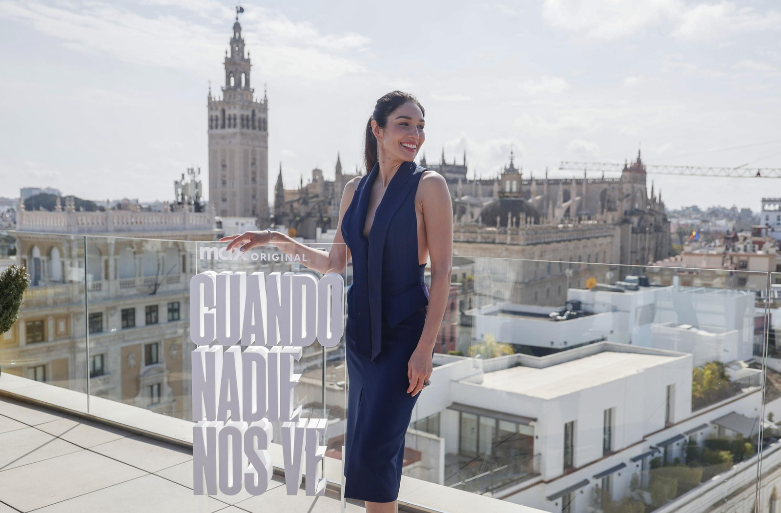 Imágenes de la presentación de la serie 'Cuando nadie nos ve' en Sevilla