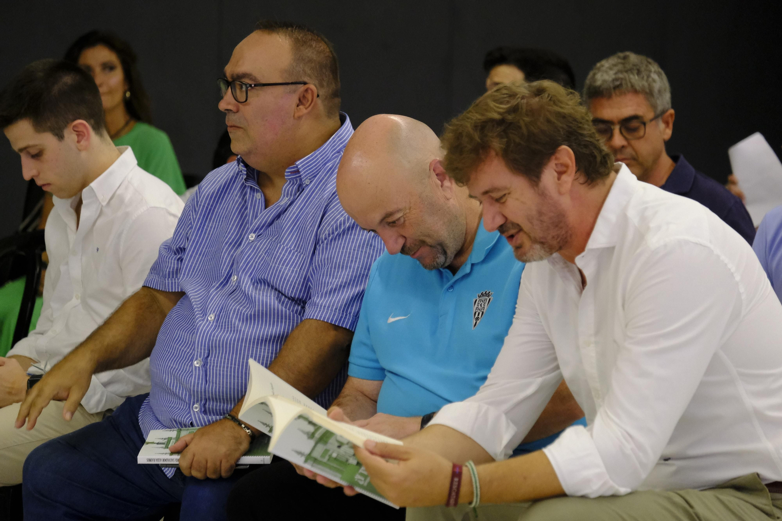 Las imágenes de la presentación del libro '¿Y tu Córdoba, qué?'