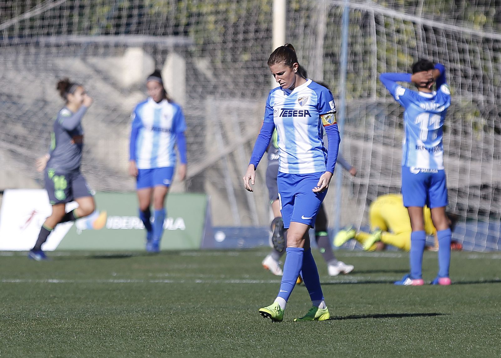 El Málaga Femenino lamenta un gol encajado.