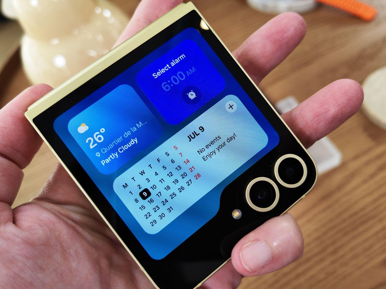 Samsung Galaxy Z Flip6