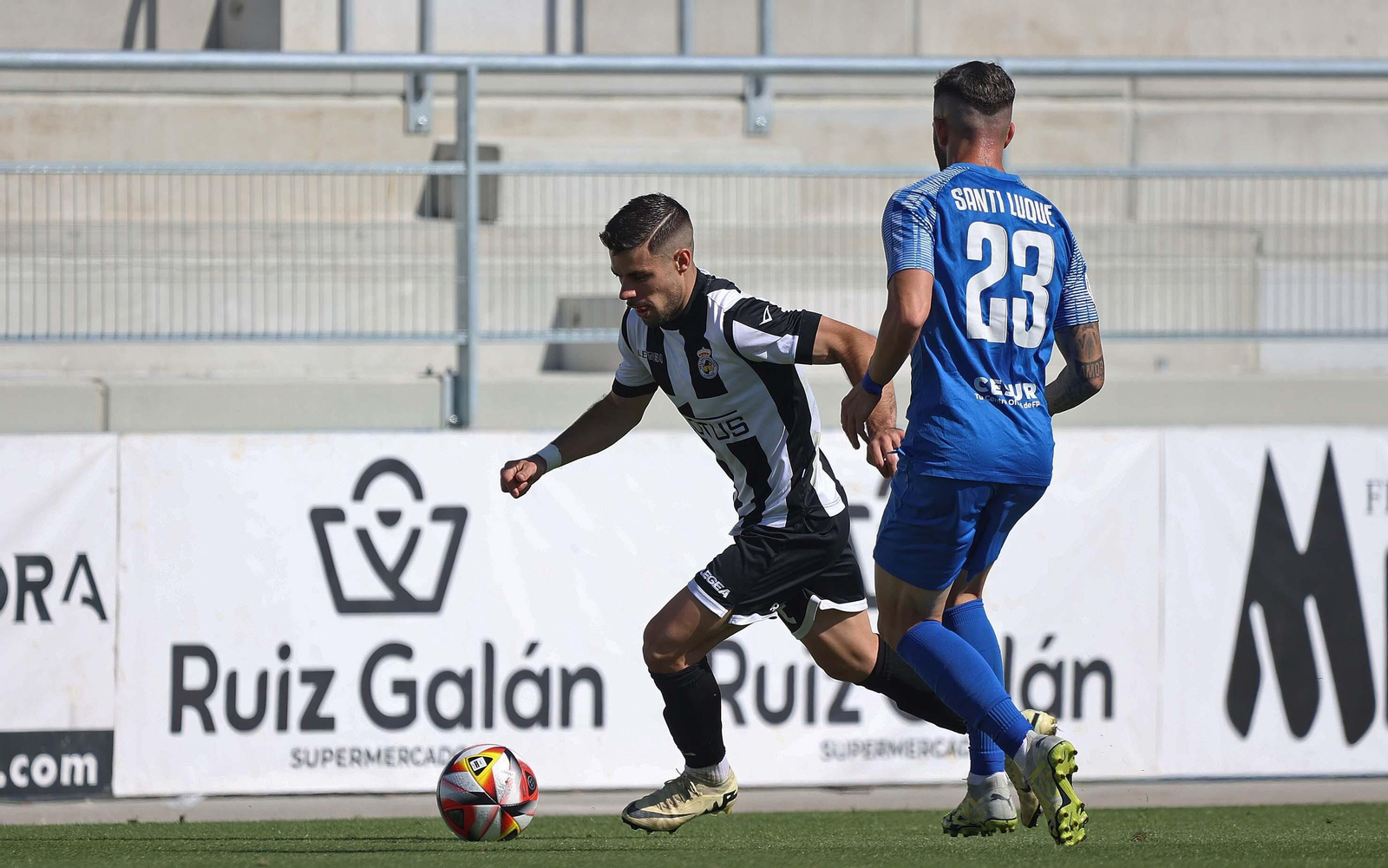 Las mejores fotos del Balona - El Palo de Segunda RFEF