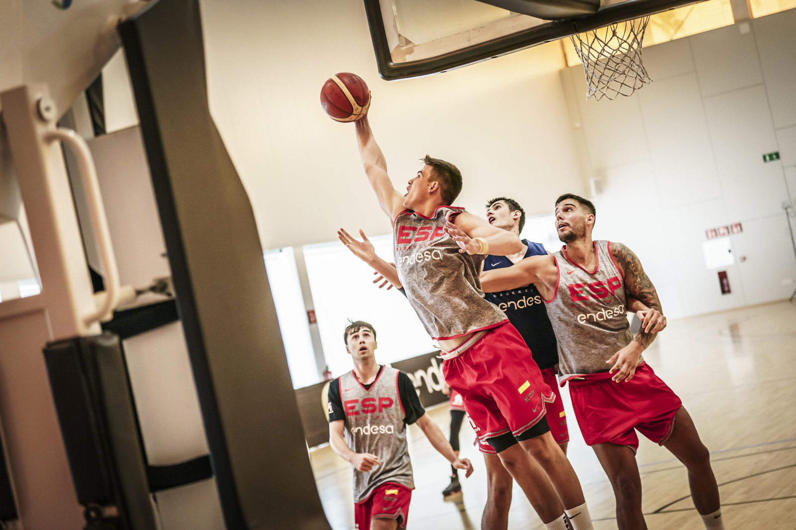 Sesión de la selección española en The Embassy