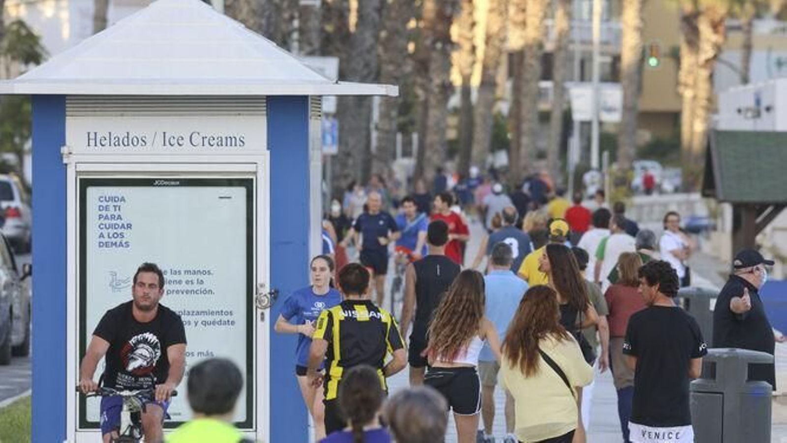 Aglomeración de gente en la calle en Málaga capital en la última semana.