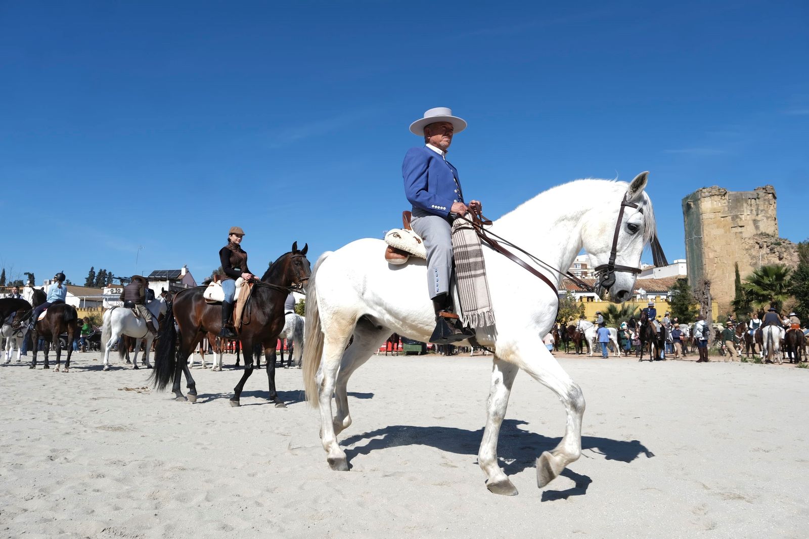 La XV marcha hípica por el Día de Andalucía en Córdoba, en imágenes