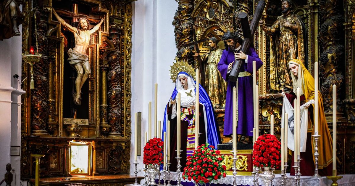 La cofradía de Sanidad confirma que no saldrá de Santa Cruz en Semana Santa
