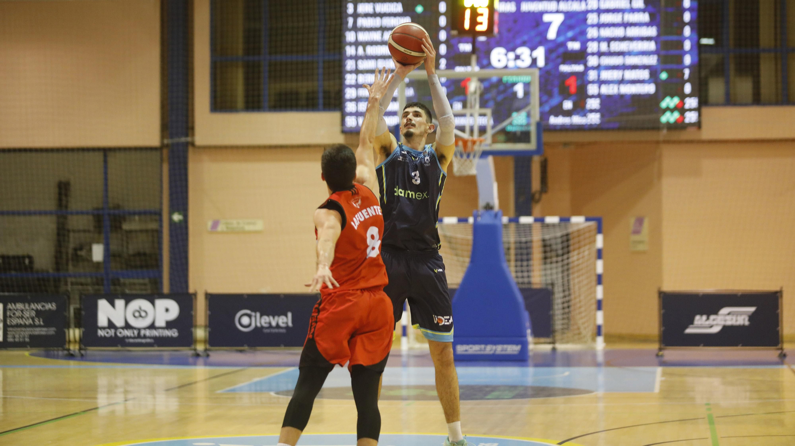 Las fotos del Udea Algeciras - Juventud Alcalá