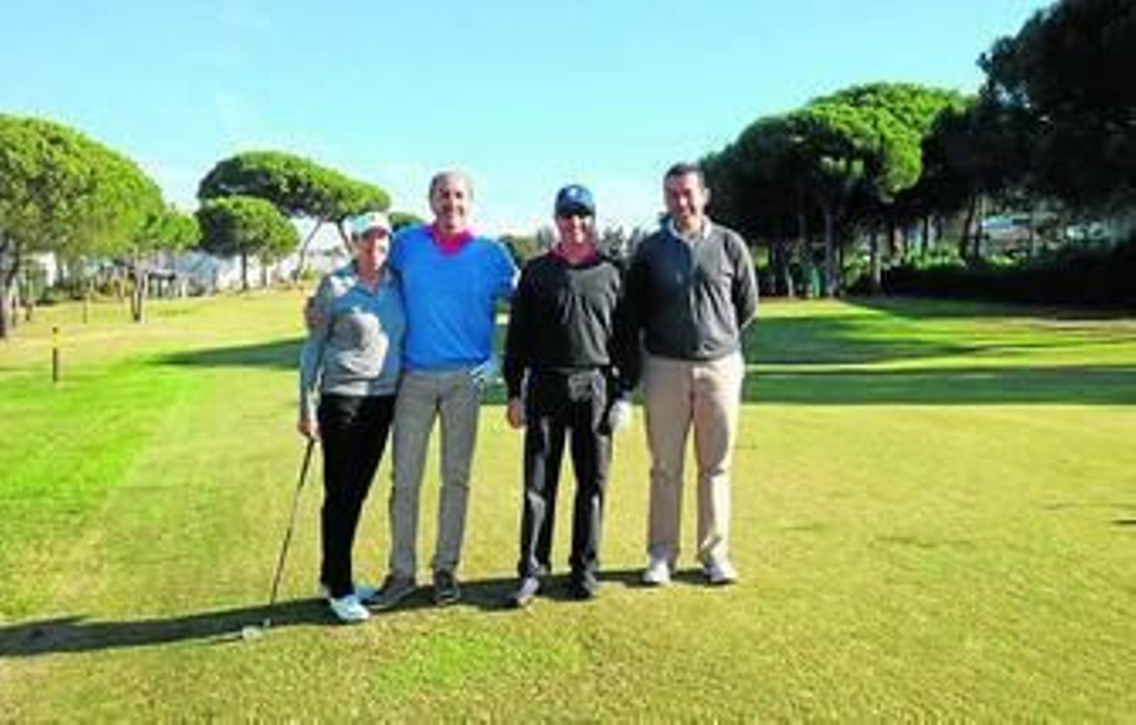 Algunos de los participantes en el Trofeo de Navidad 2015 en Golf Nuevo Portil.