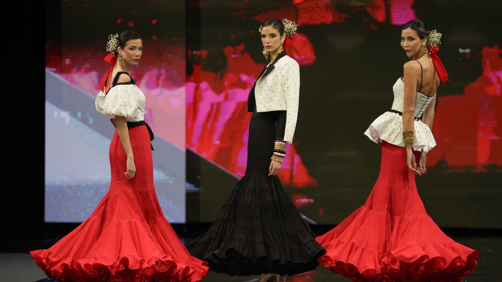 El desfile de Sara de Benítez en SIMOF 2026.