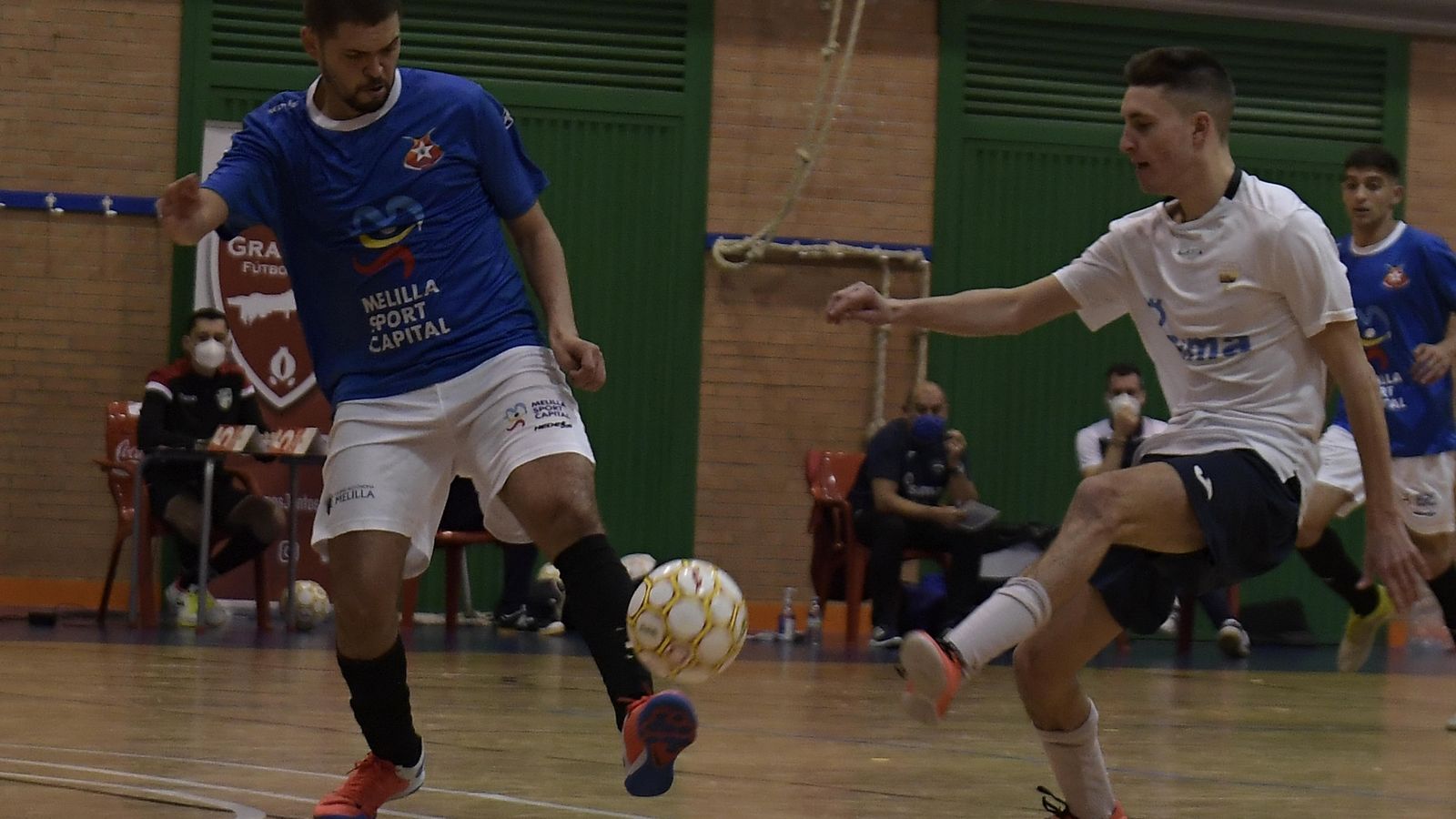 Los granadinos sentenciaron en la segunda mitad.