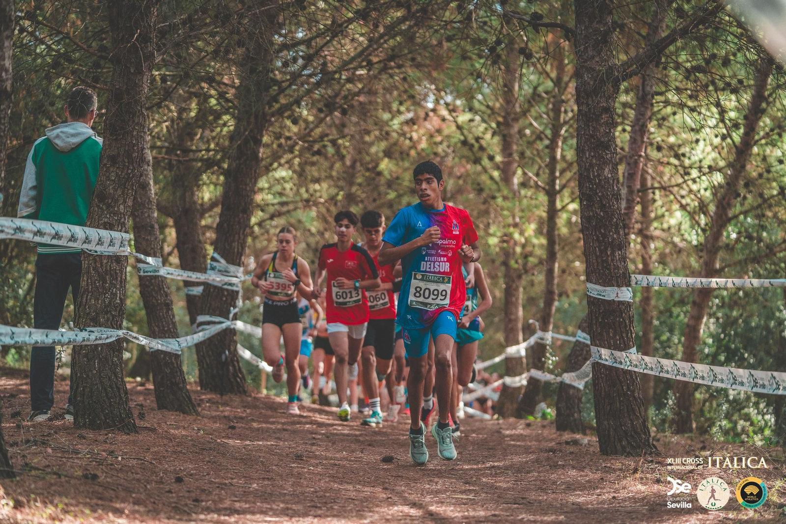 Búscate en las fotos del Cross de Itálica 2025 | 6