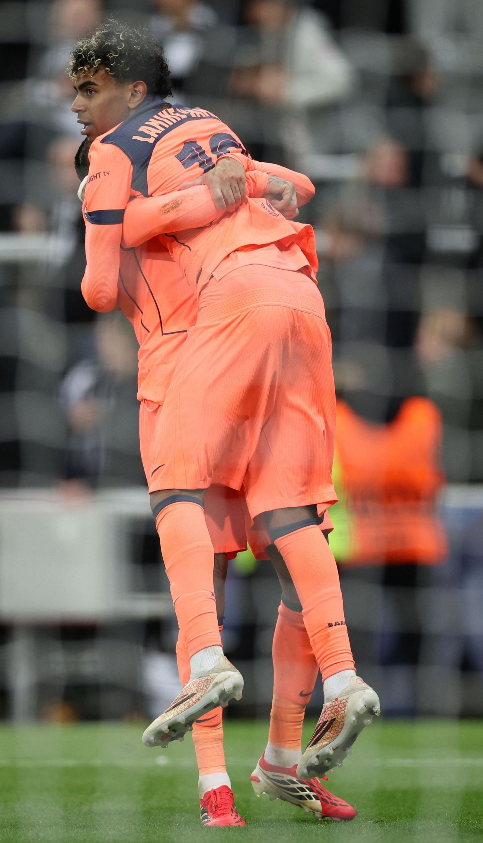 Las fotos del Newcastle-Barcelona