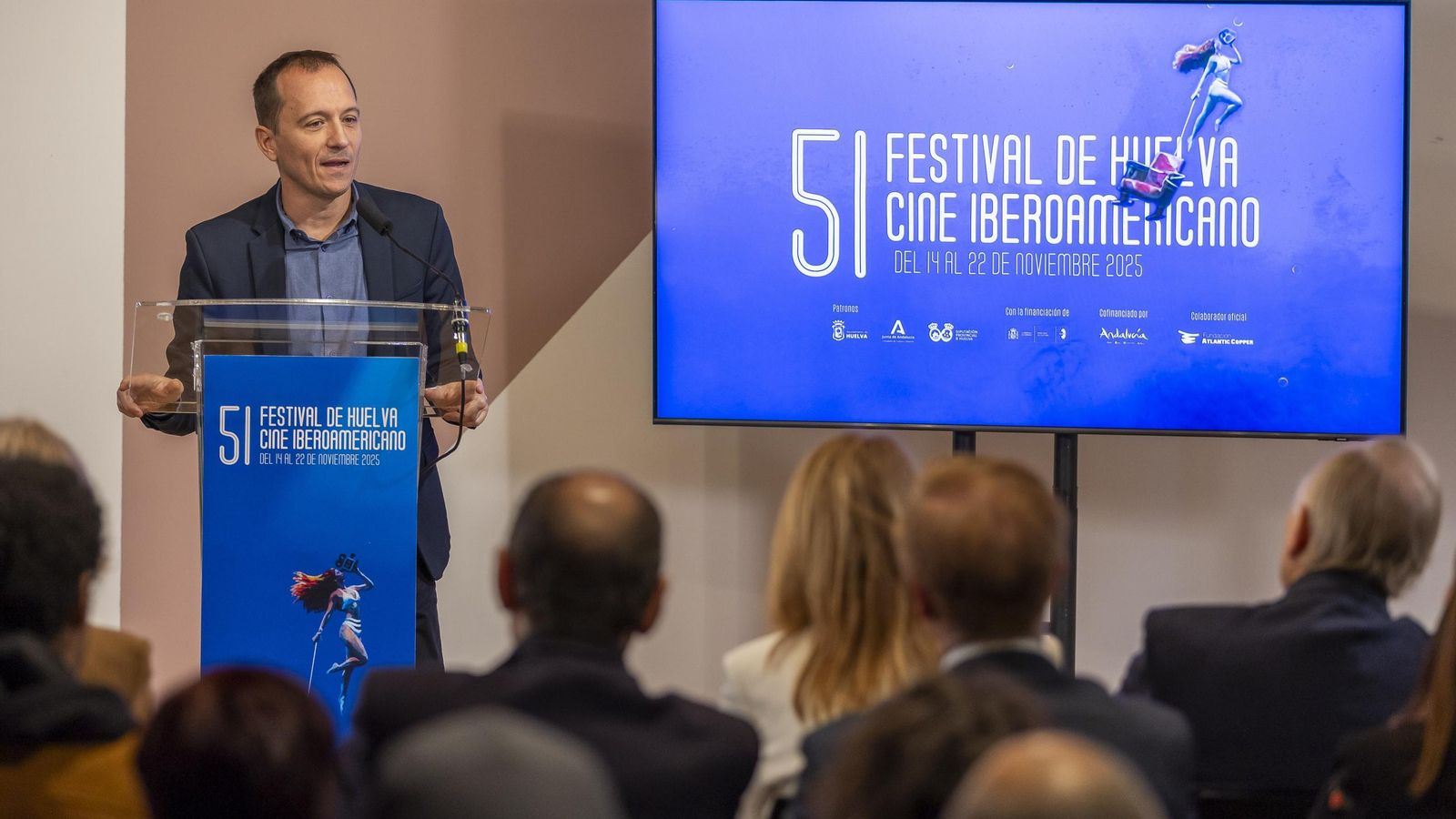 Manuel H. Martín durante la presentación del Festival de Huelva de Cine Iberoamericano.
