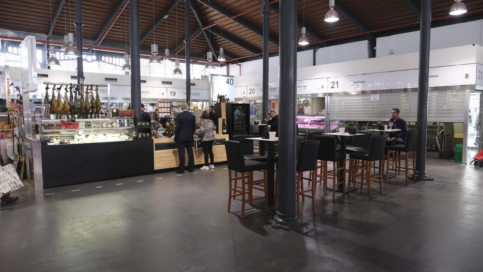 Restaurante Jamonería Antonio Ortuño, en el Mercado Central de Almería