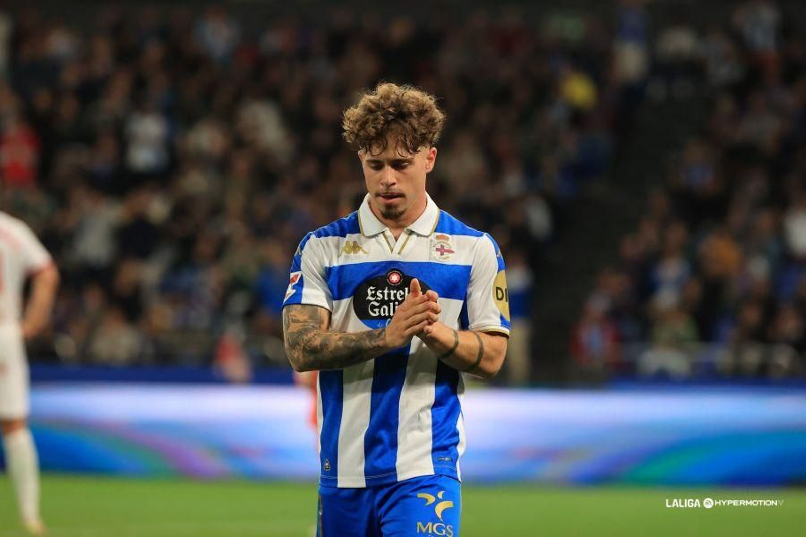 La Cultural Leonesa, próximo rival del Málaga CF, goleada por el Deportivo