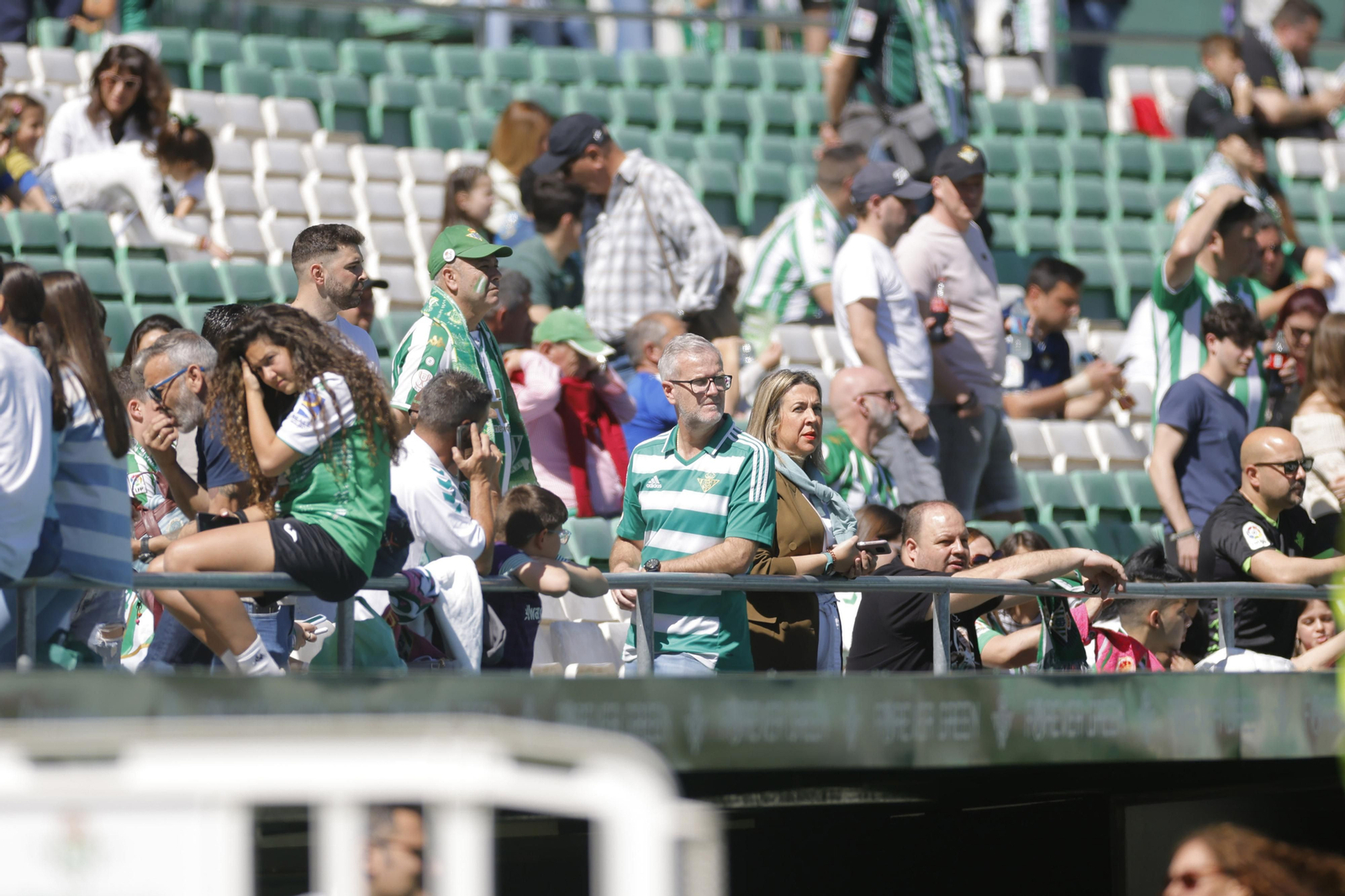 Búscate en las fotos del Betis-Mallorca