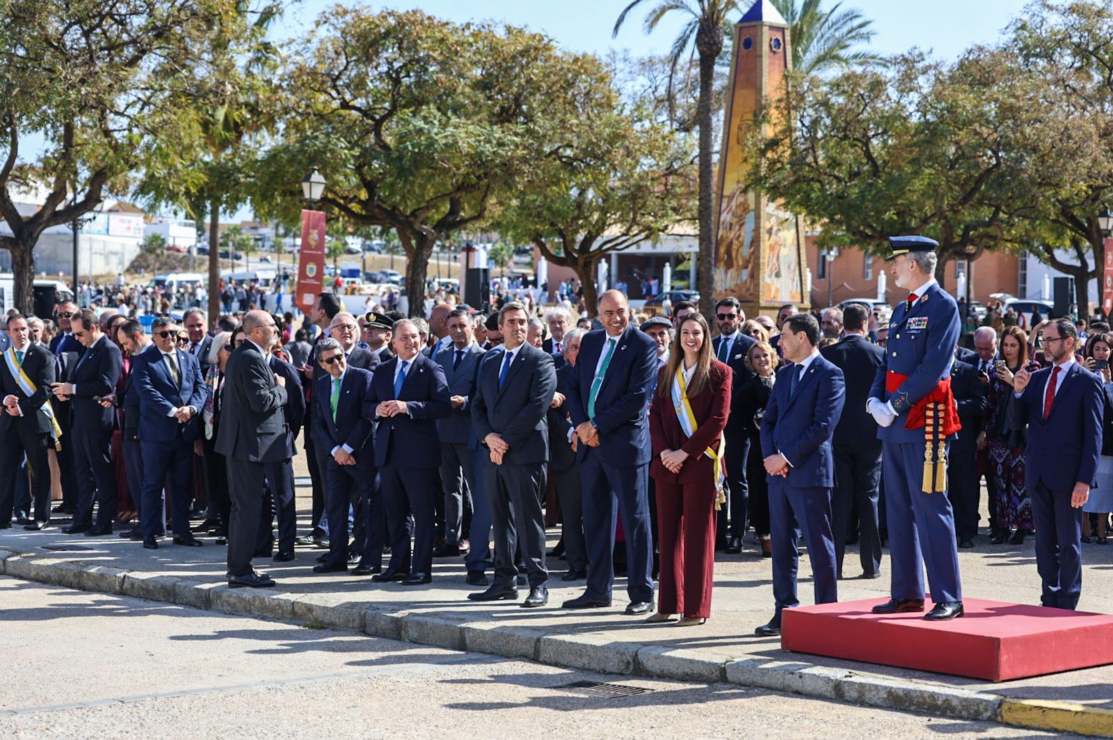 Fotografías del Acto Militar presidido por S.M. el Rey Felipe VI con motivo del centenario del Plus Ultra