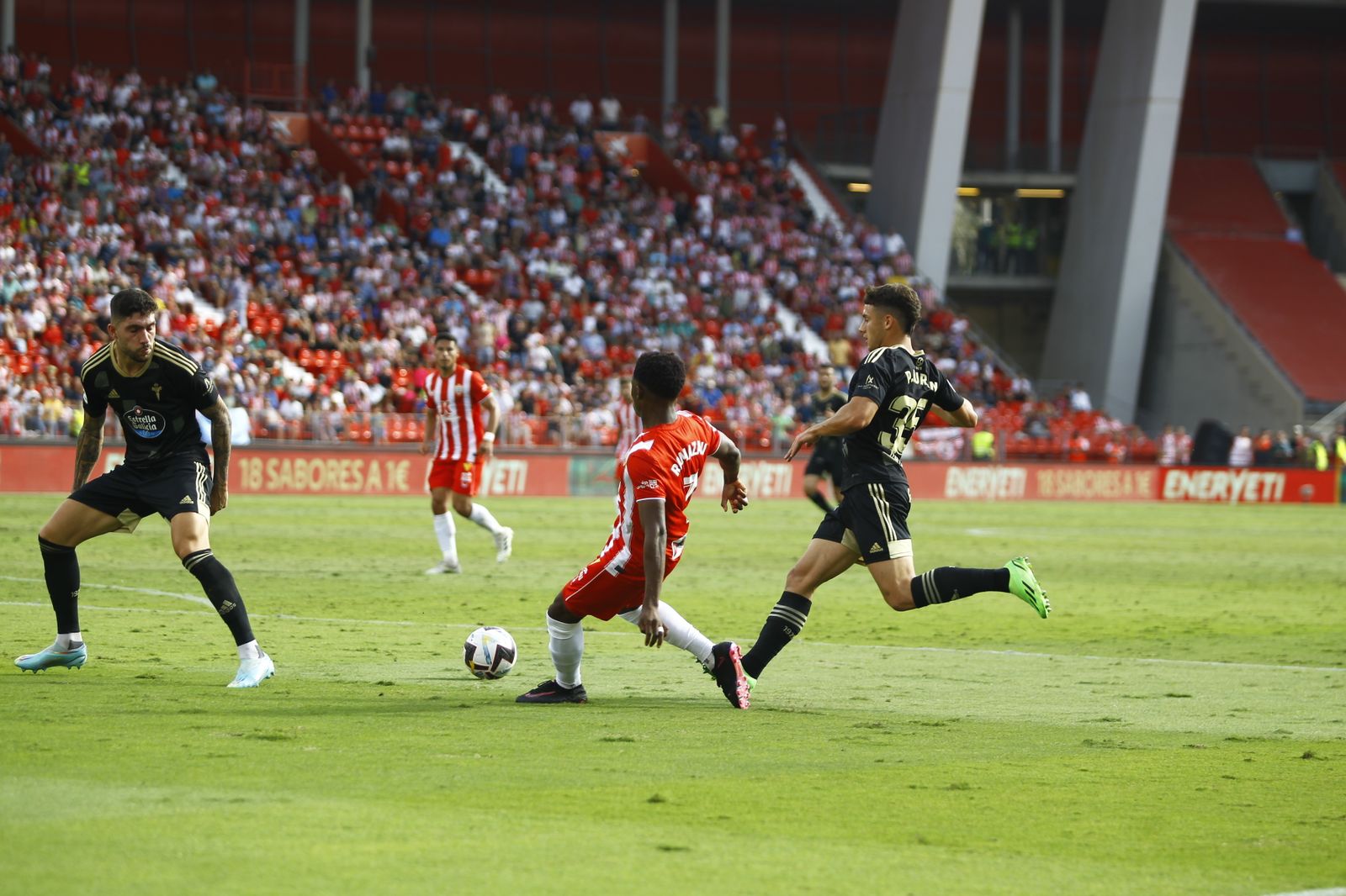 Fotogalería del partido U.D. Almería-R.C. Celta de Vigo
