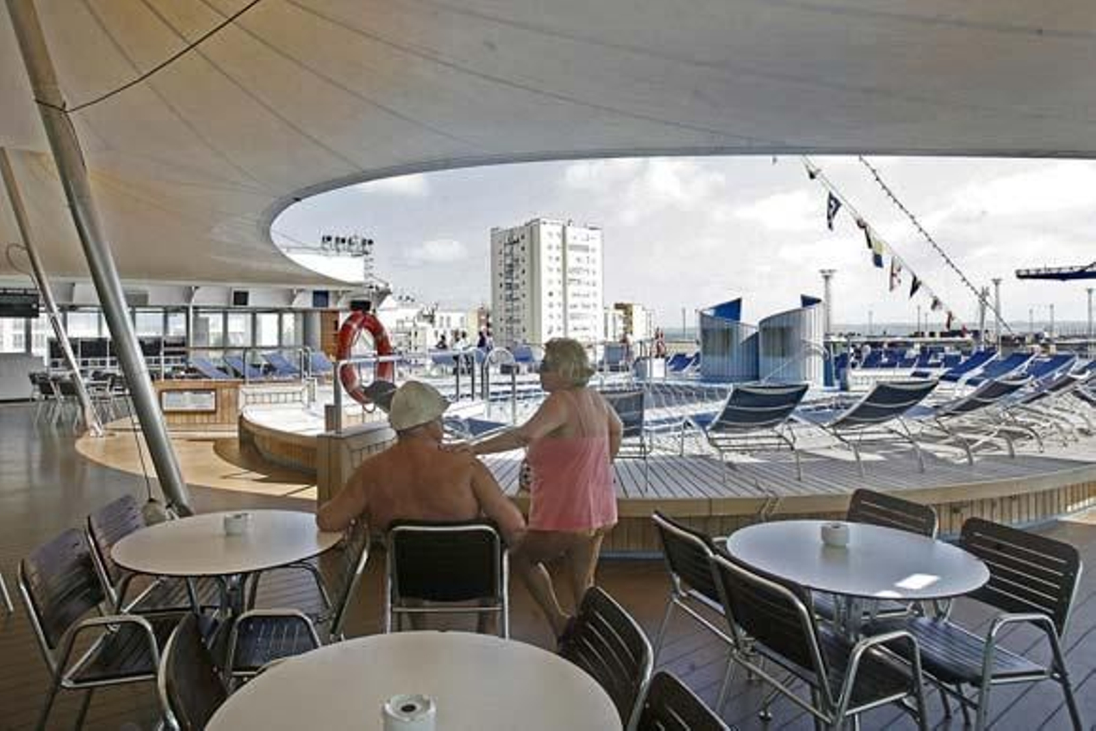 Imágenes del interior del crucero 'Grand Voyager'

Foto: Joaquin Pino