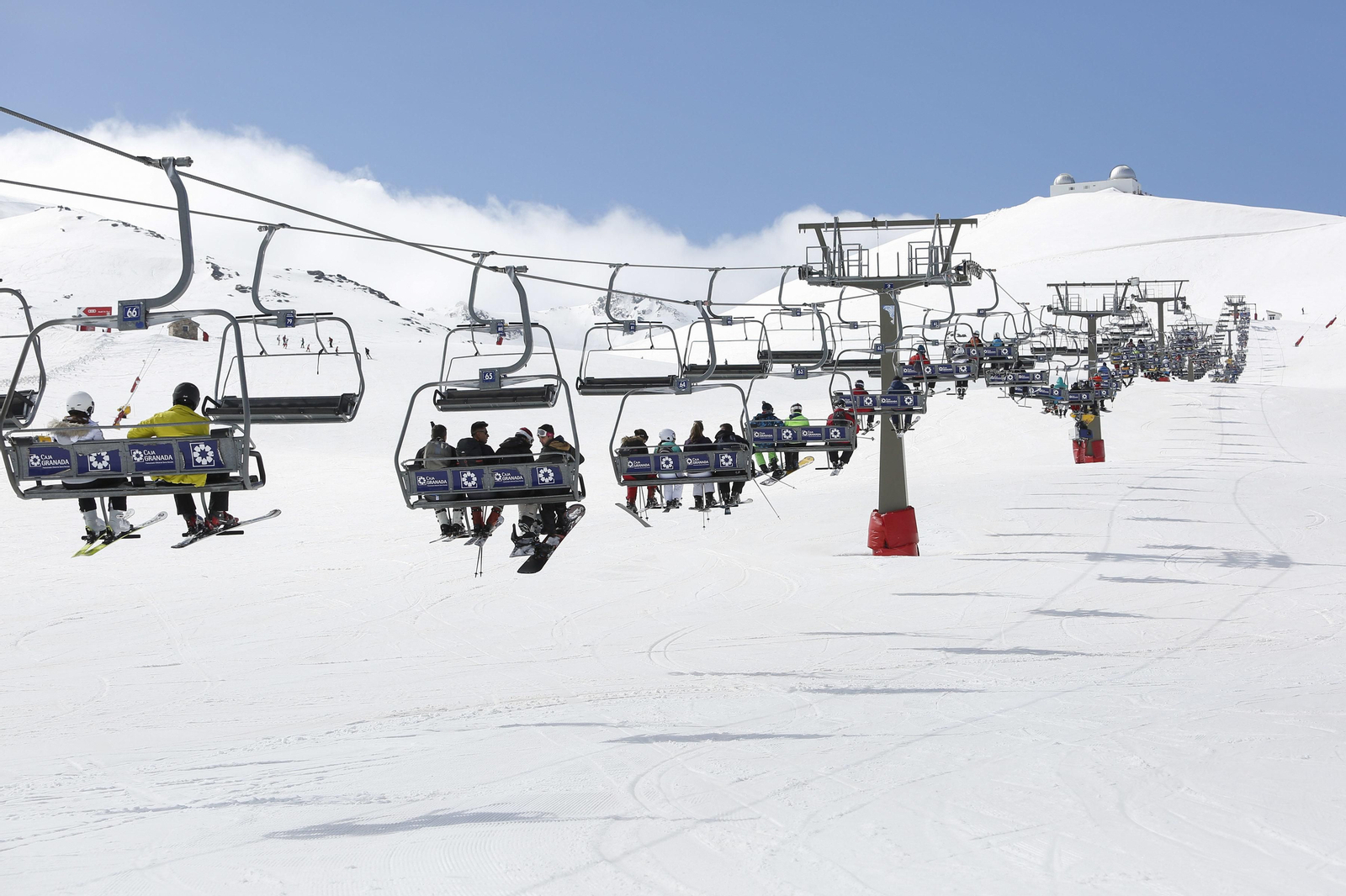 Sierra Nevada abre sus puertas a los esquiadores este sábado 24 de noviembre