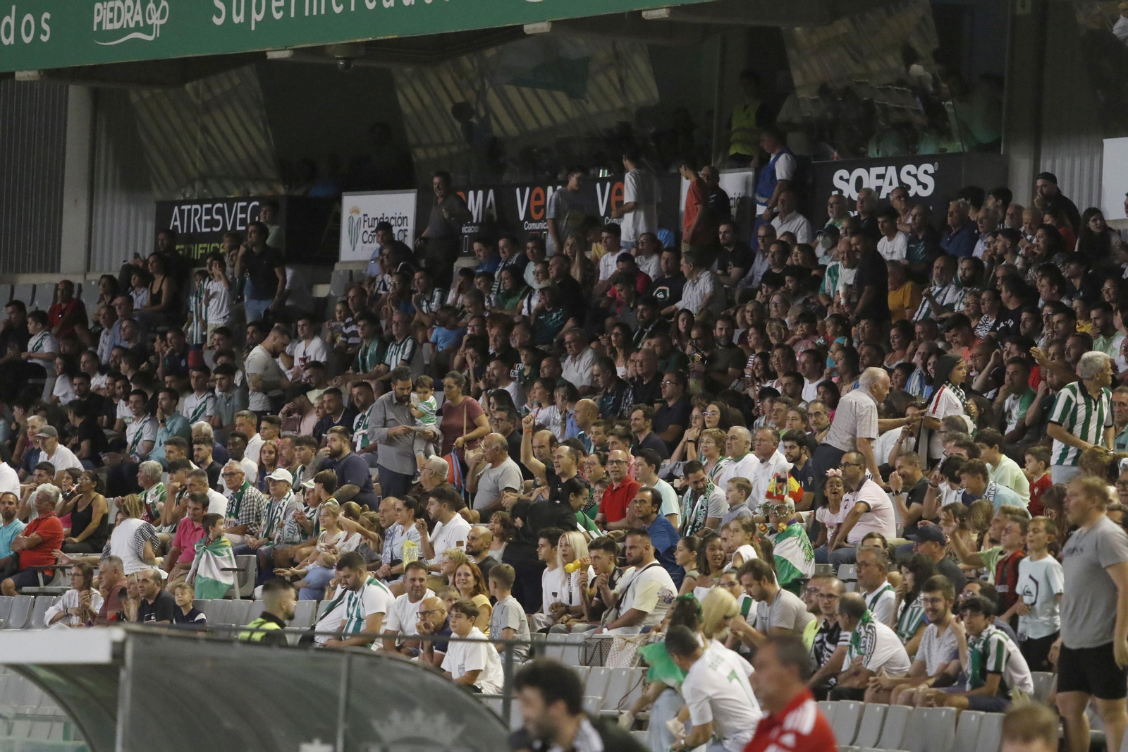 Las imágenes de la victoria del Córdoba CF ante el Rayo Majadahonda en El Arcángel
