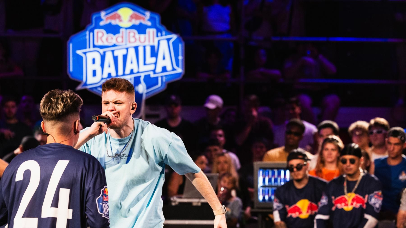 El malagueño BTA en una competencia de Red Bull Batalla.