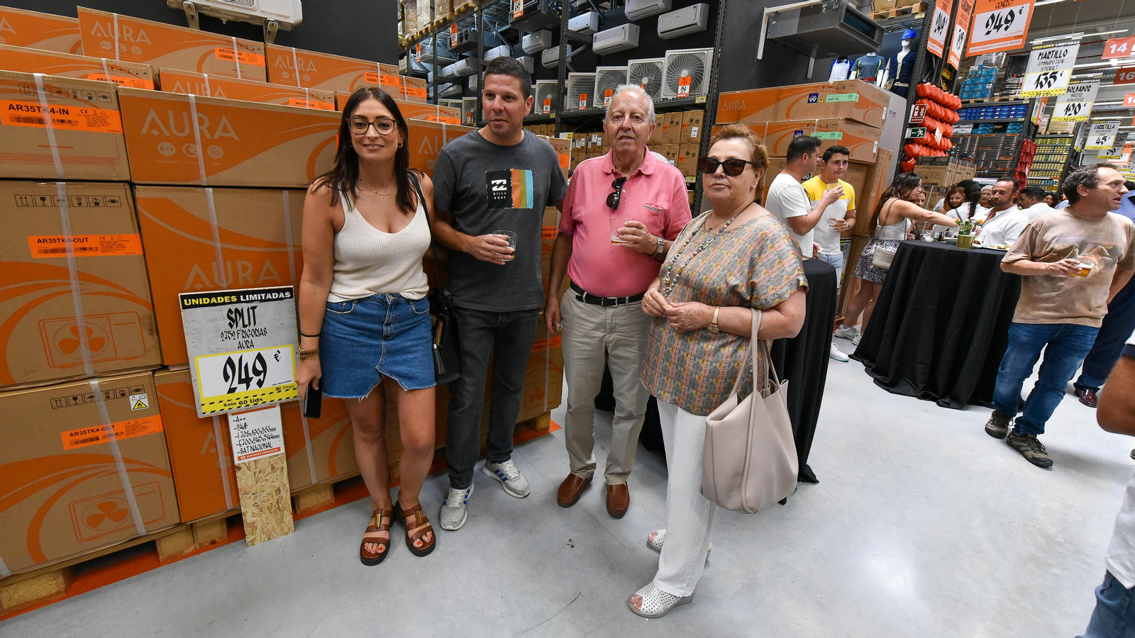 Las fotos de la inauguración de Obramat en Palmones