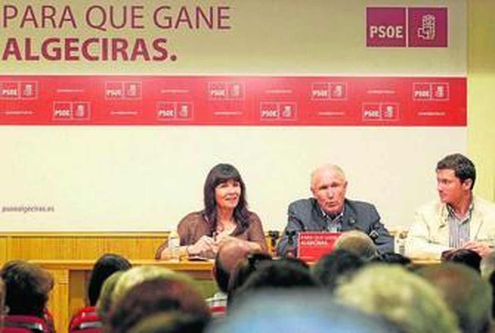 Micaela Navarro, Rafael España y Diego Sánchez Rull durante el acto sectorial, ayer por la tarde.